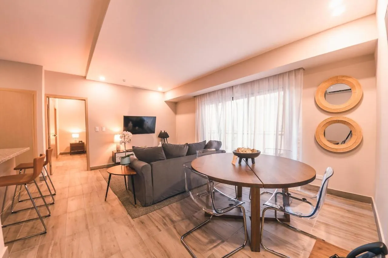 Fully Serviced Apartment At Regatta Living - 2C Santo Domingo
