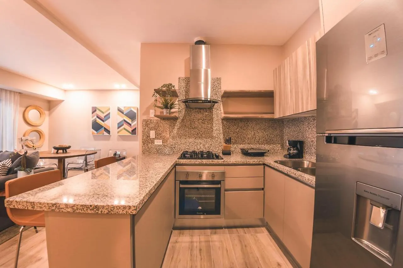 Fully Serviced Apartment At Regatta Living - 2C Santo Domingo