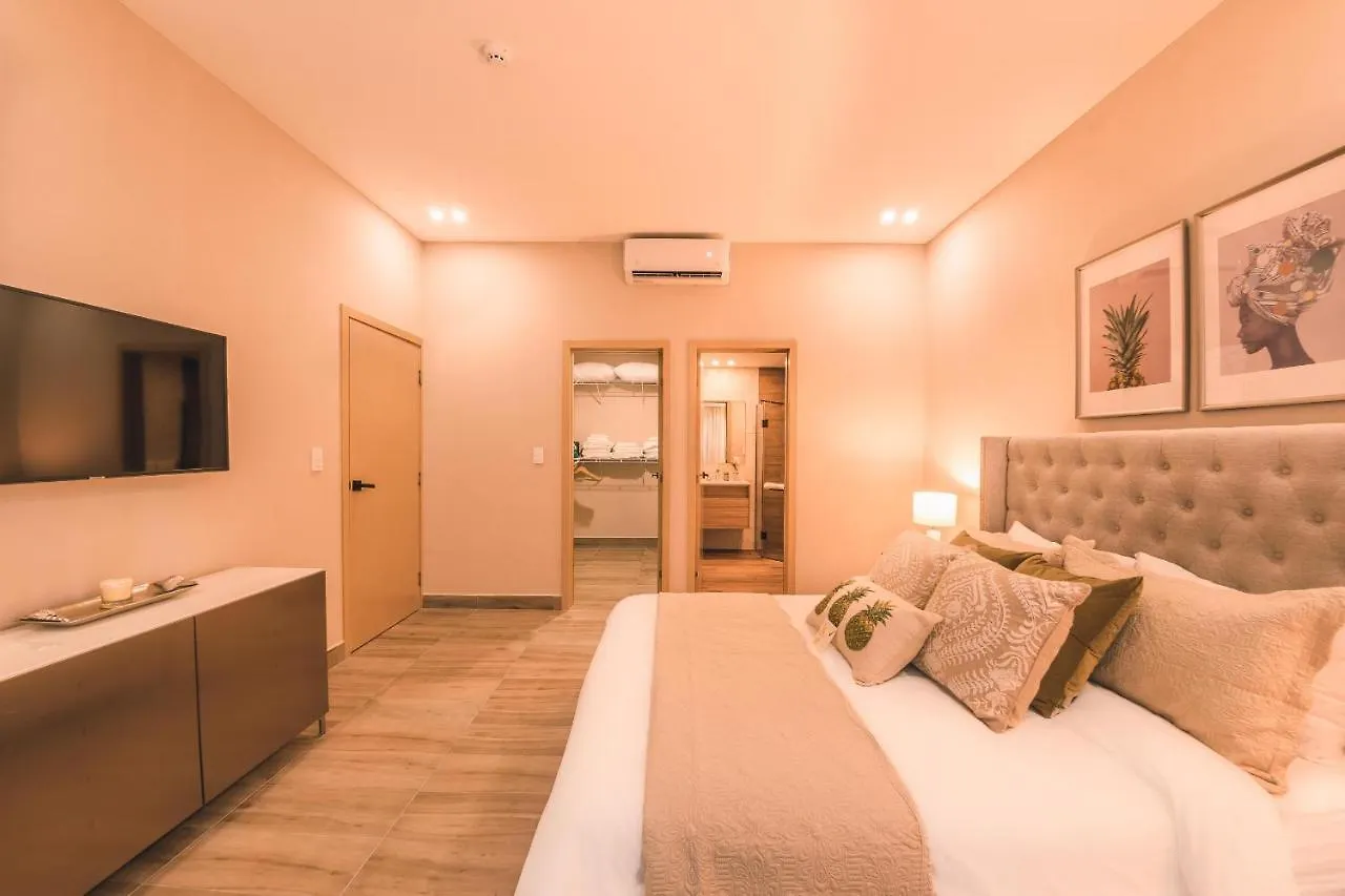 Fully Serviced Apartment At Regatta Living - 2C Santo Domingo